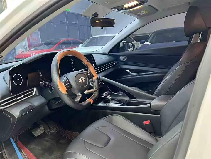 Фото 4 - Hyundai Elantra N line