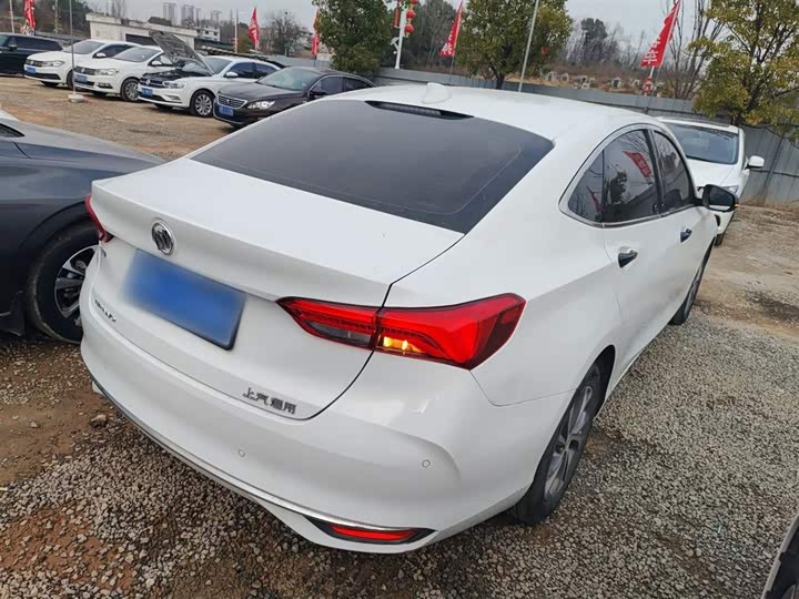 Фото 7 - Buick Verano