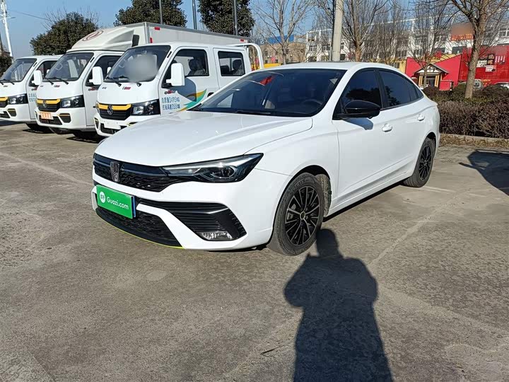 Фото 1 - Roewe i5