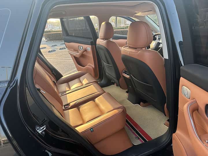 Фото 5 - Leapmotor C10