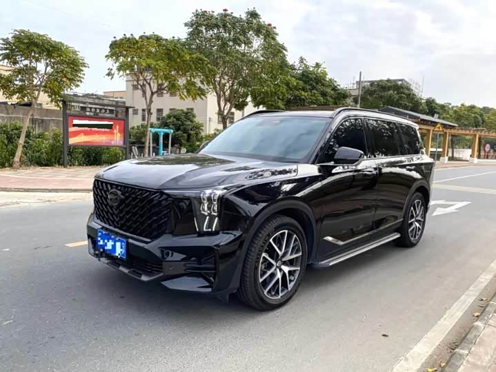 Фото 1 - GAC Trumpchi GS8