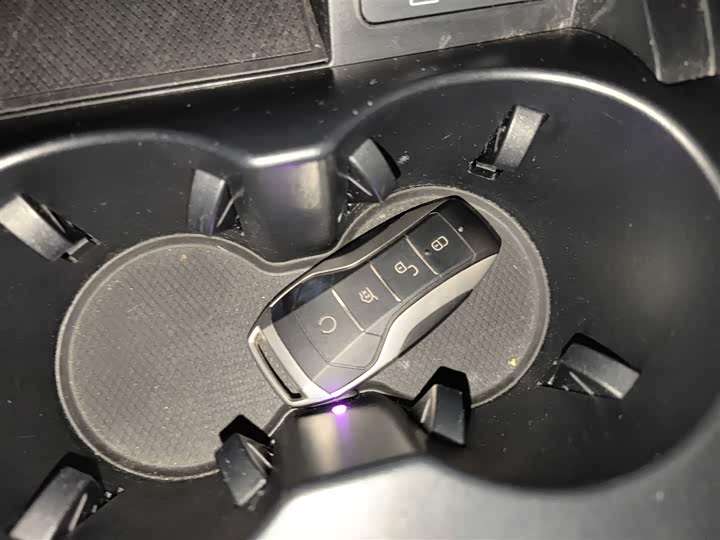 Фото 9 - BYD Han