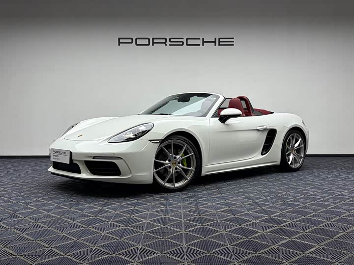 Фото 1 - Porsche 718