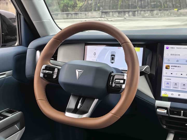 Фото 6 - Changan Deepal G318