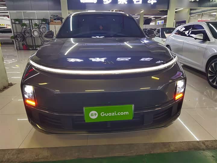 Фото 3 - LiXiang L8