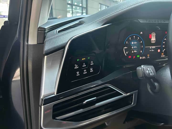 Фото 7 - Volkswagen Talagon