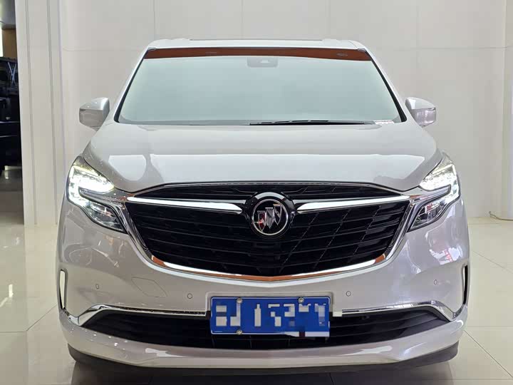 Фото 2 - Buick GL8 ES