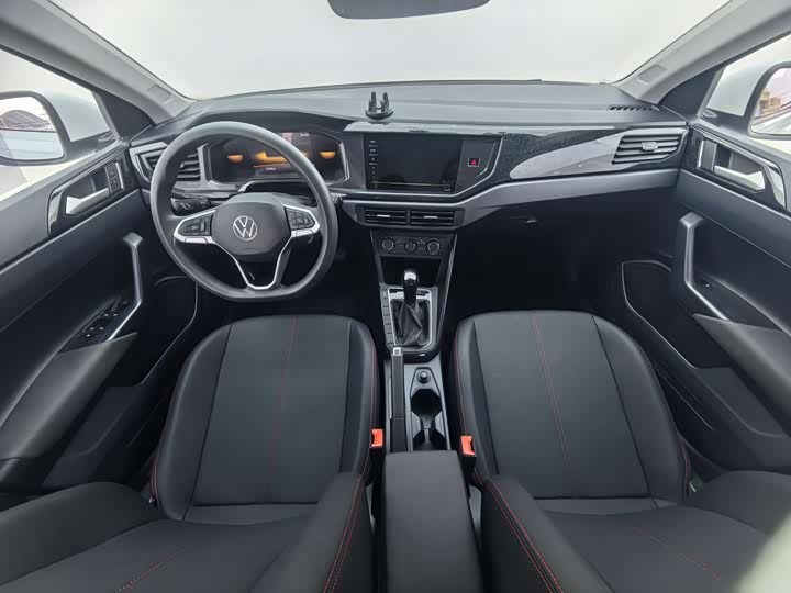 Фото 8 - Volkswagen Lavida