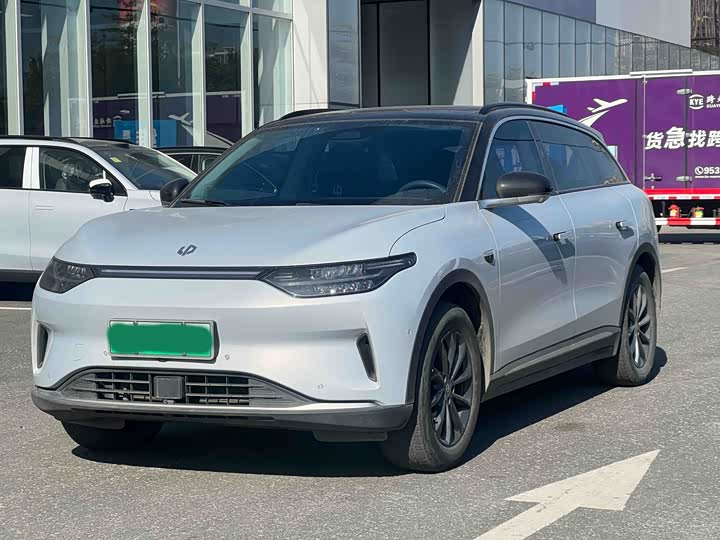 Фото 1 - Leapmotor C11