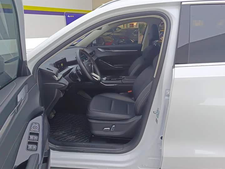 Фото 9 - Haval H6