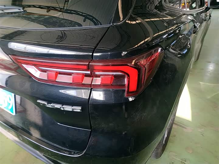 Фото 8 - Ford Equator Sport