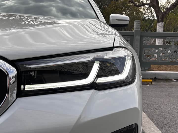 Фото 6 - BMW 5 Series