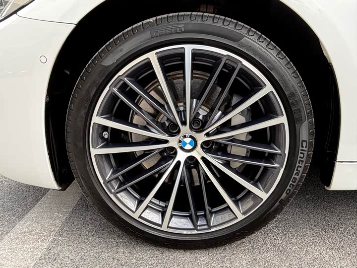 Фото 7 - BMW 5 Series