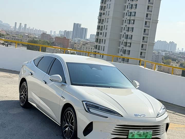 Фото 3 - BYD Seal 07 DM-i Hybrid