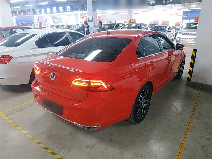 Фото 7 - Volkswagen Lamando L