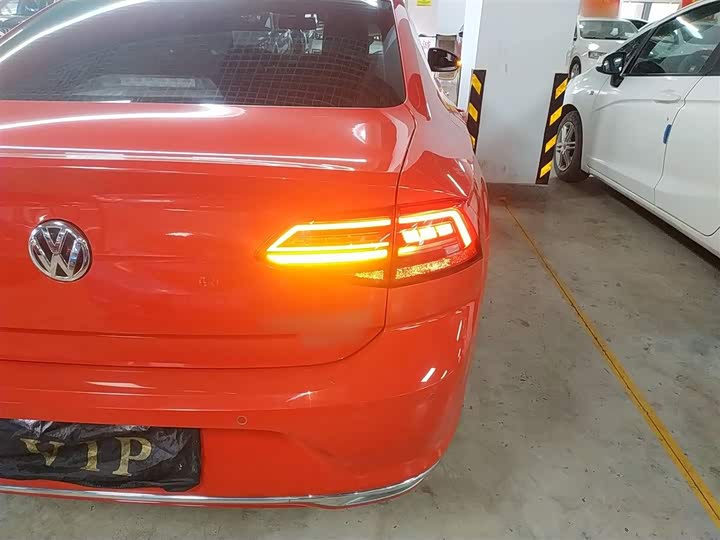 Фото 8 - Volkswagen Lamando L