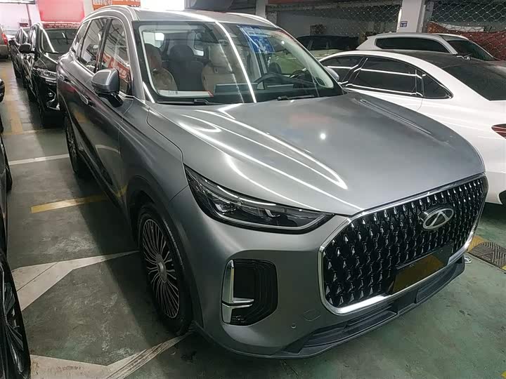 Фото 4 - Chery Tiggo 8L