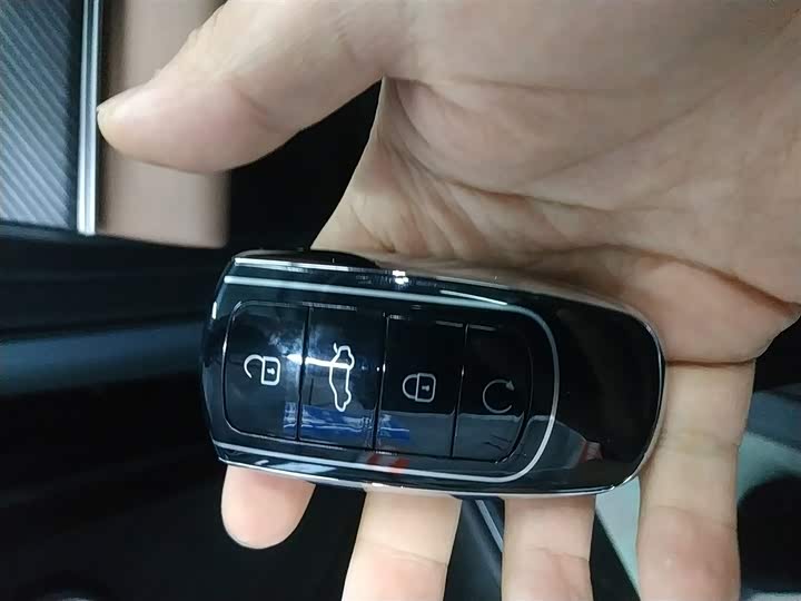 Фото 9 - Chery Tiggo 8L