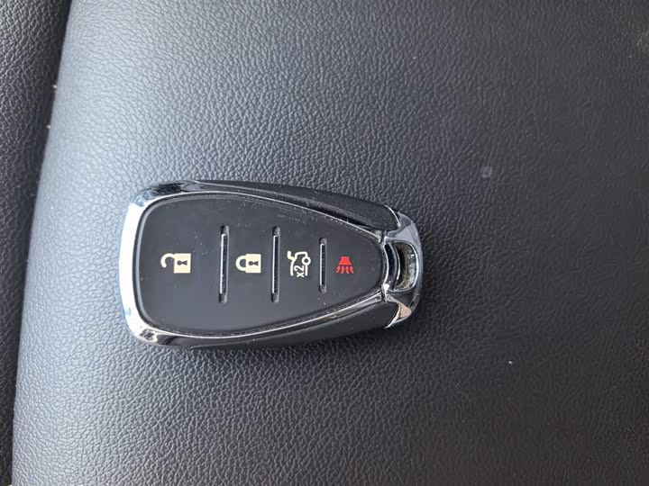 Фото 9 - Chevrolet Malibu XL