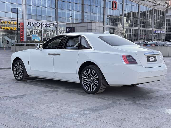 Фото 4 - Rolls-Royce Ghost