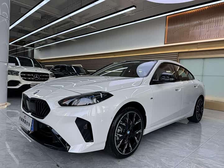 Фото 1 - BMW 2 Series