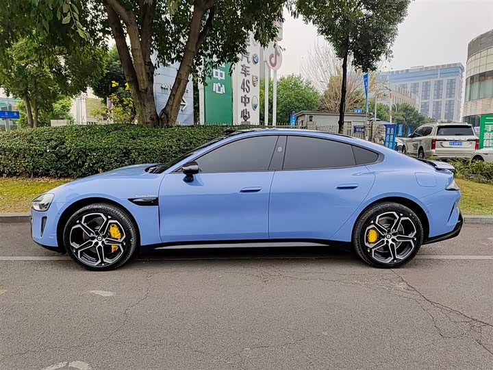 Фото 3 - Xiaomi SU7