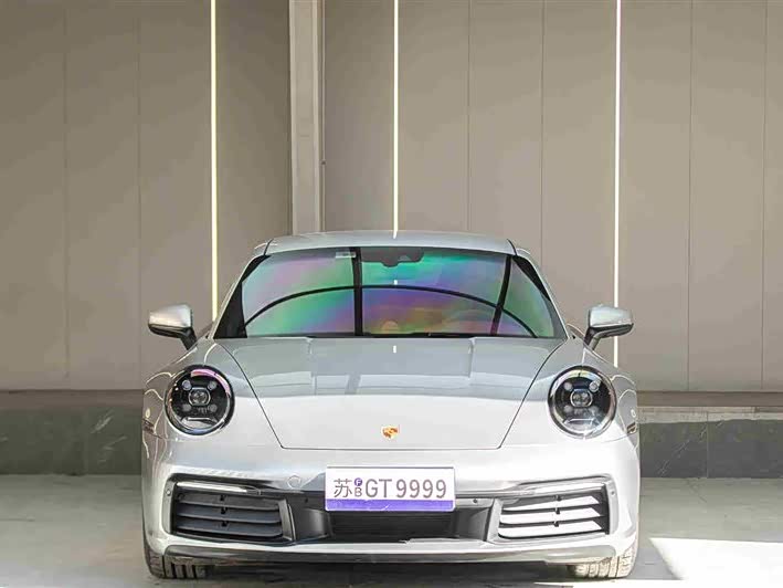 Фото 4 - Porsche 911