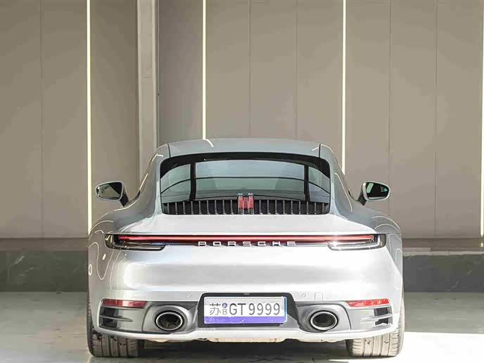 Фото 9 - Porsche 911