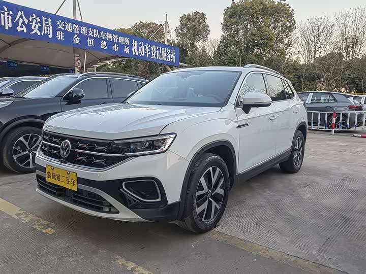 Фото 1 - Volkswagen Tayron