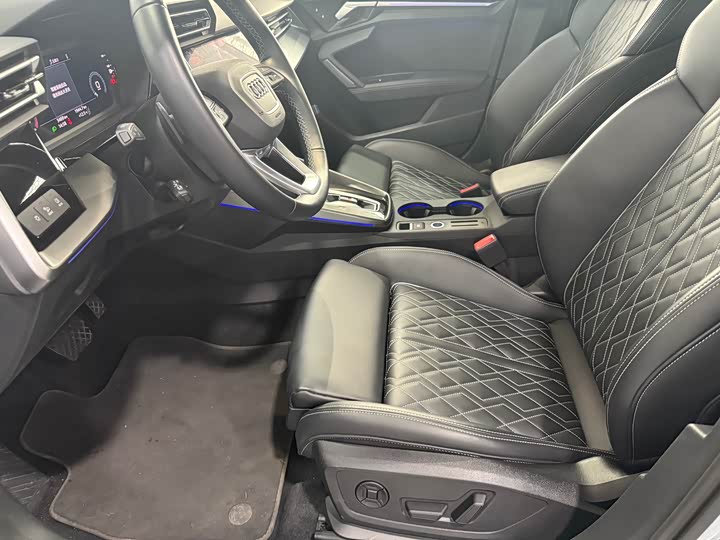 Фото 8 - Audi A3