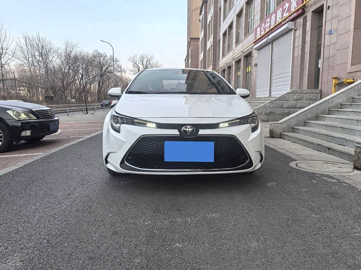 Фото 2 - Toyota Levin