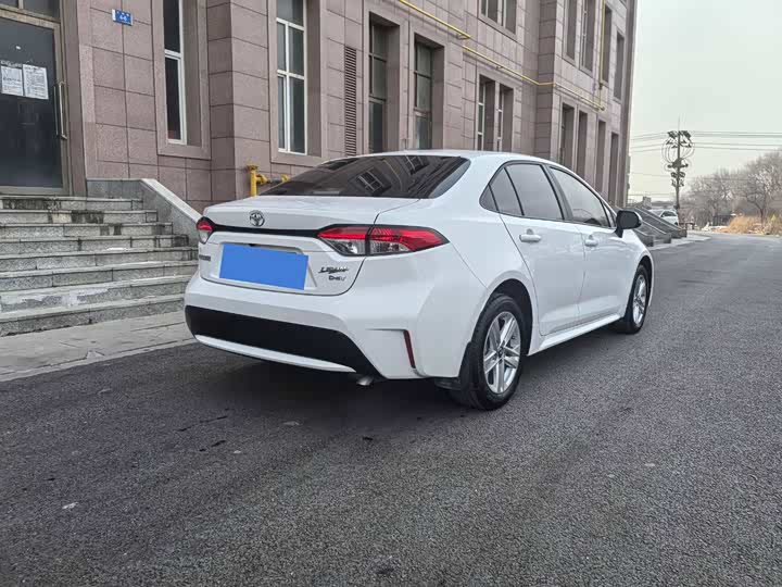 Фото 5 - Toyota Levin