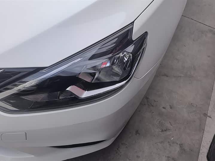 Фото 5 - Nissan Sylphy