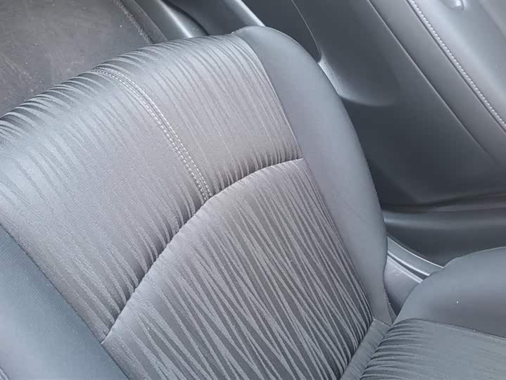 Фото 9 - Nissan Sylphy