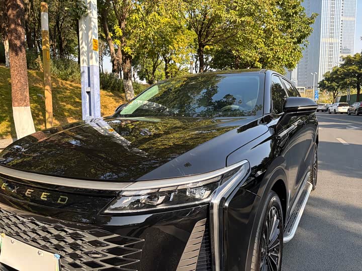 Фото 5 - Exeed RX C-DM Hybrid