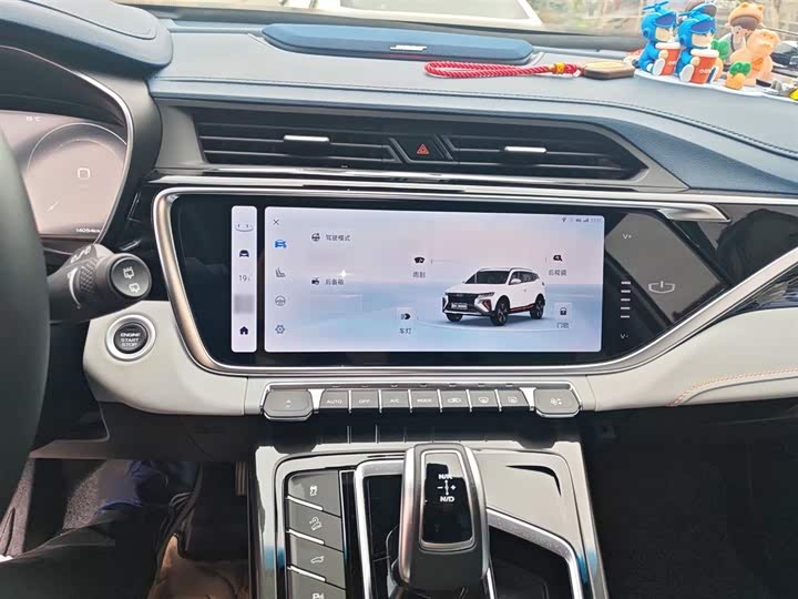 Фото 6 - Geely Atlas