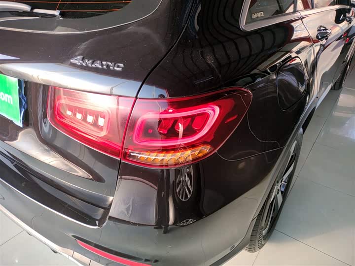 Фото 8 - Mercedes-Benz GLC-Class