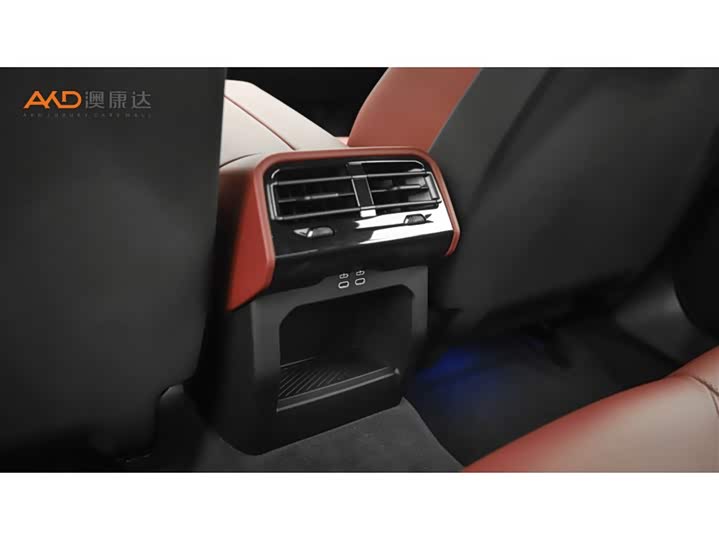 Фото 9 - BMW 5 Series