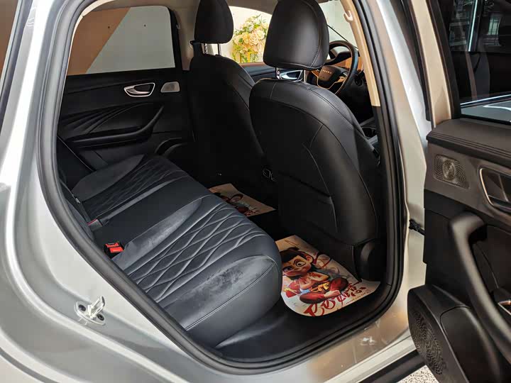 Фото 3 - Roewe D7