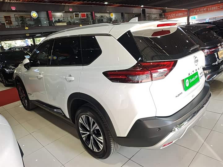 Фото 5 - Nissan X-Trail