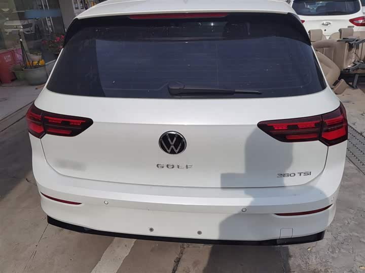 Фото 6 - Volkswagen Golf