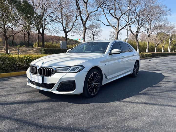 Фото 1 - BMW 5 Series