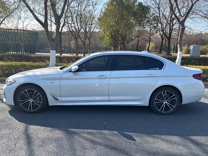 Фото 4 - BMW 5 Series