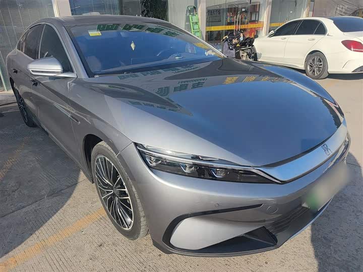 Фото 4 - BYD Han