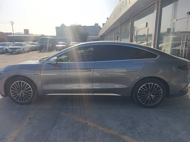 Фото 5 - BYD Han