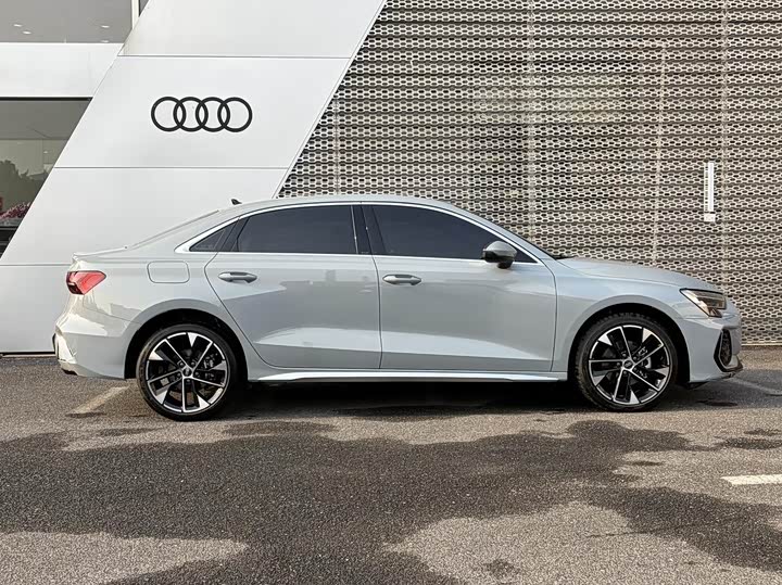 Фото 3 - Audi A3