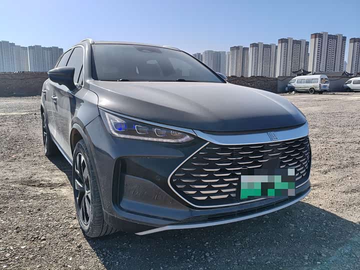 Фото 3 - BYD Tang Hybrid/EV
