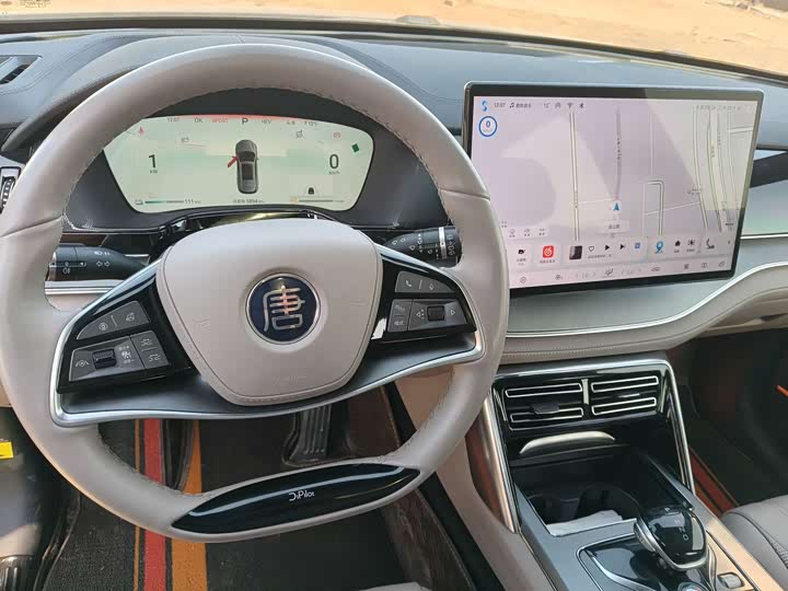 Фото 5 - BYD Tang Hybrid/EV