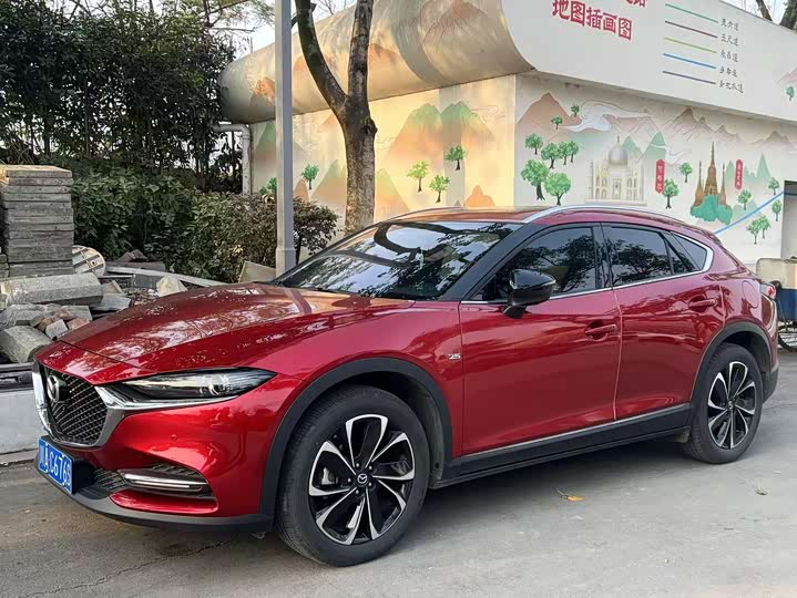 Фото 1 - Mazda CX-4