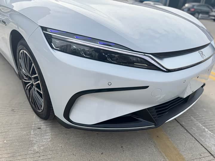 Фото 9 - BYD Han